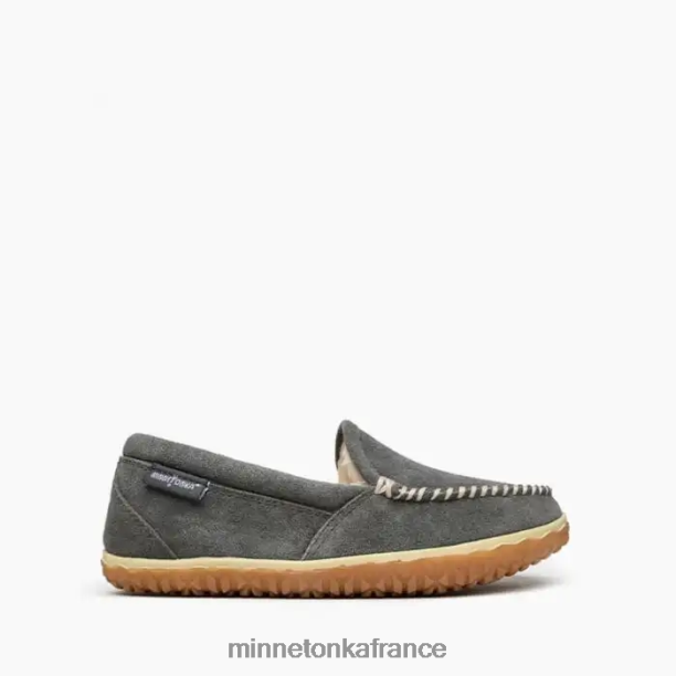 Tempête femmes Minnetonka gris 6N6FP140 chaussure